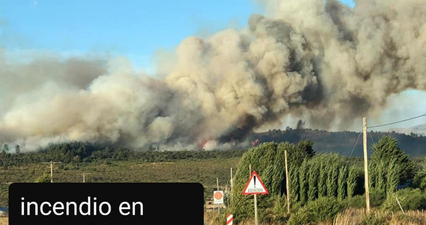El incendio en Cholila se encuentra circunscripto y continúan las tareas de control en El Hoyo y El Maitén